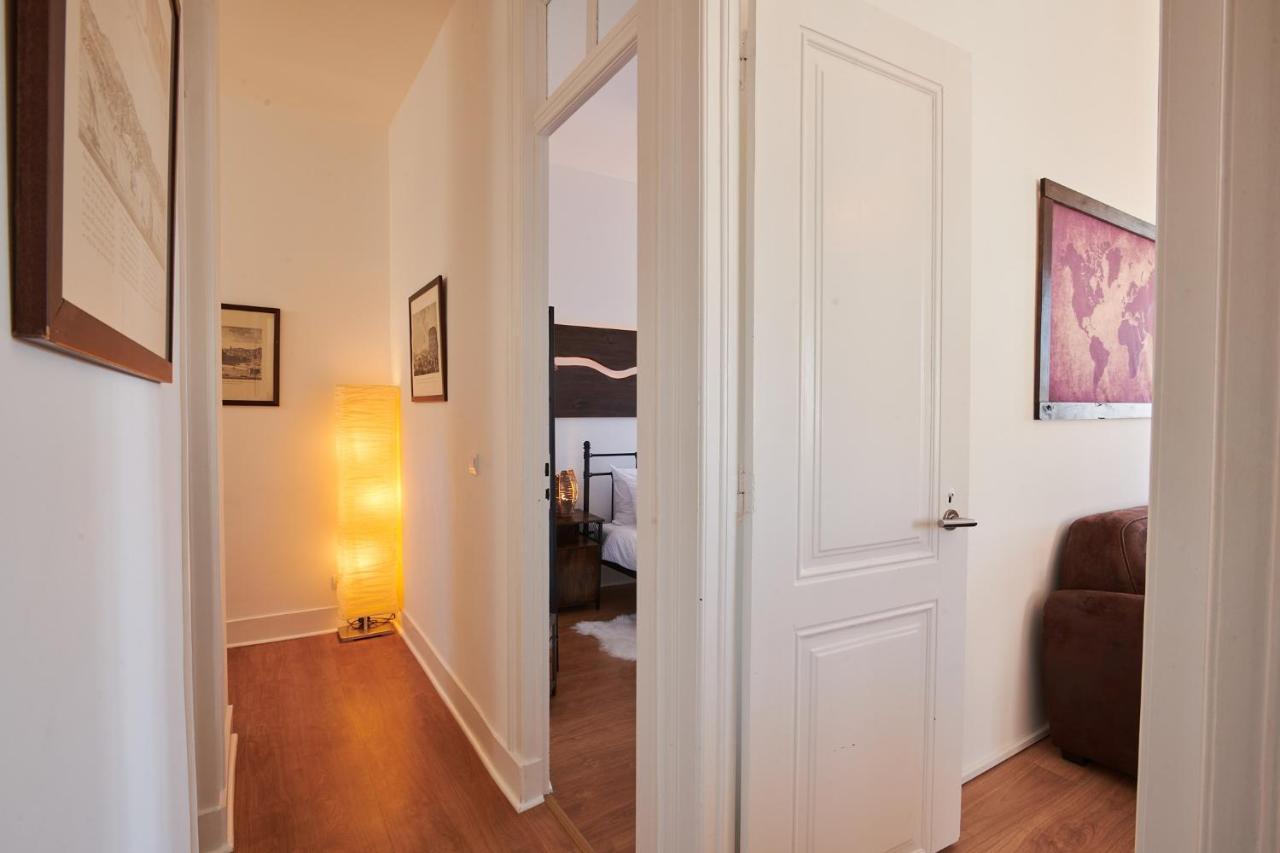 Apartment The Blue Sky Nest Lissabon